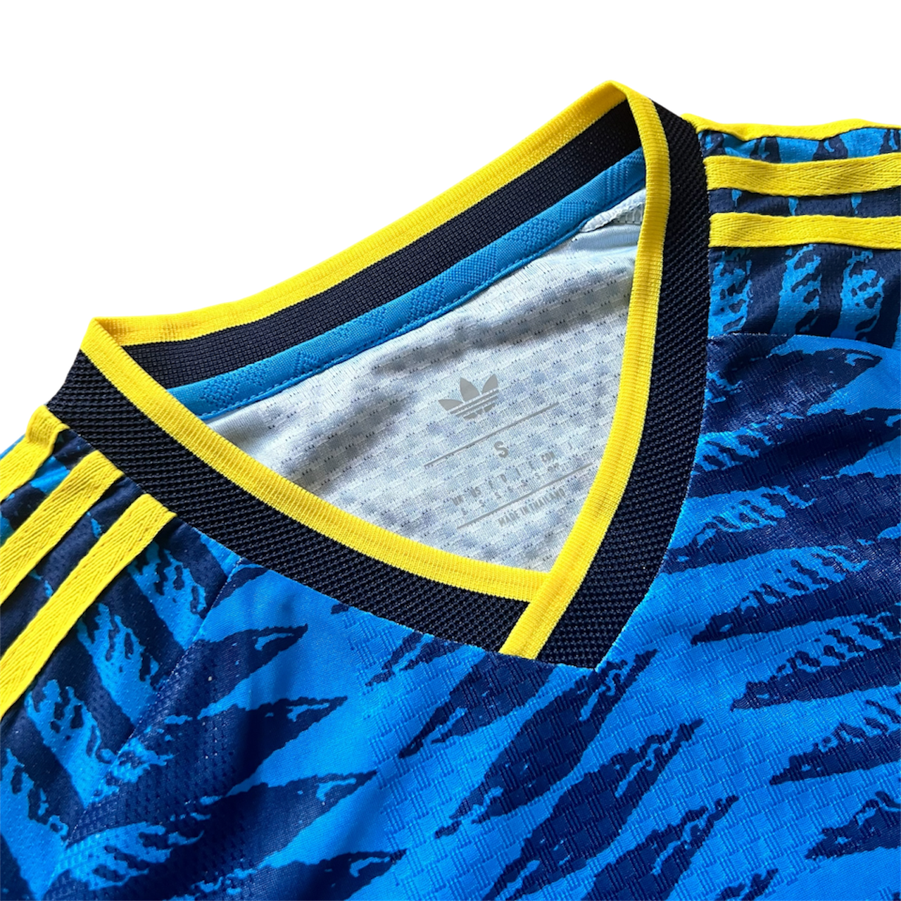 Colombia 2026 Away Jersey