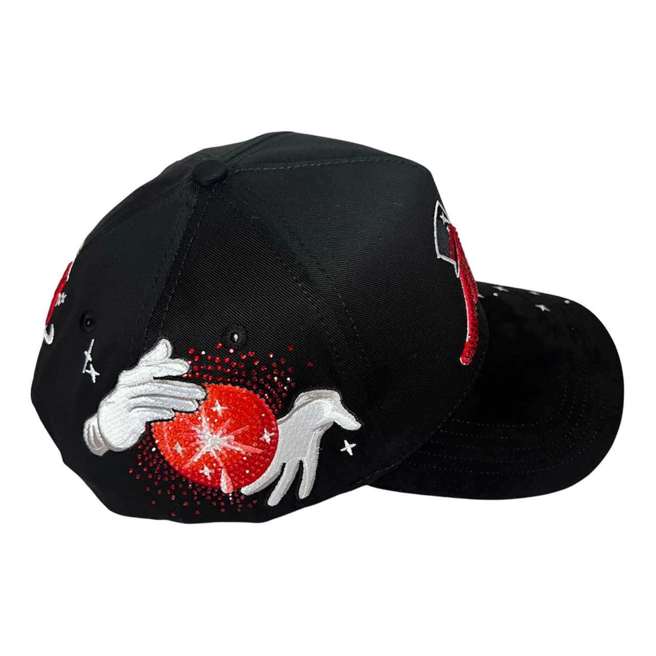 "El Mago Rojo" x 31 Hats